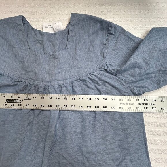 The Vermont Country Women Top 1X Plus Blue Floral Chambray Short Sleeve Blouse - Picture 6 of 9